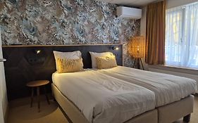 Zeevonk Studio'S & Appartementen